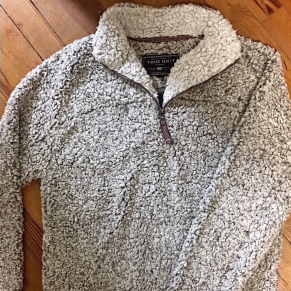 TEDDY BEAR FUZZY PULLOVER